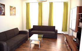 Vienna Family Apartments